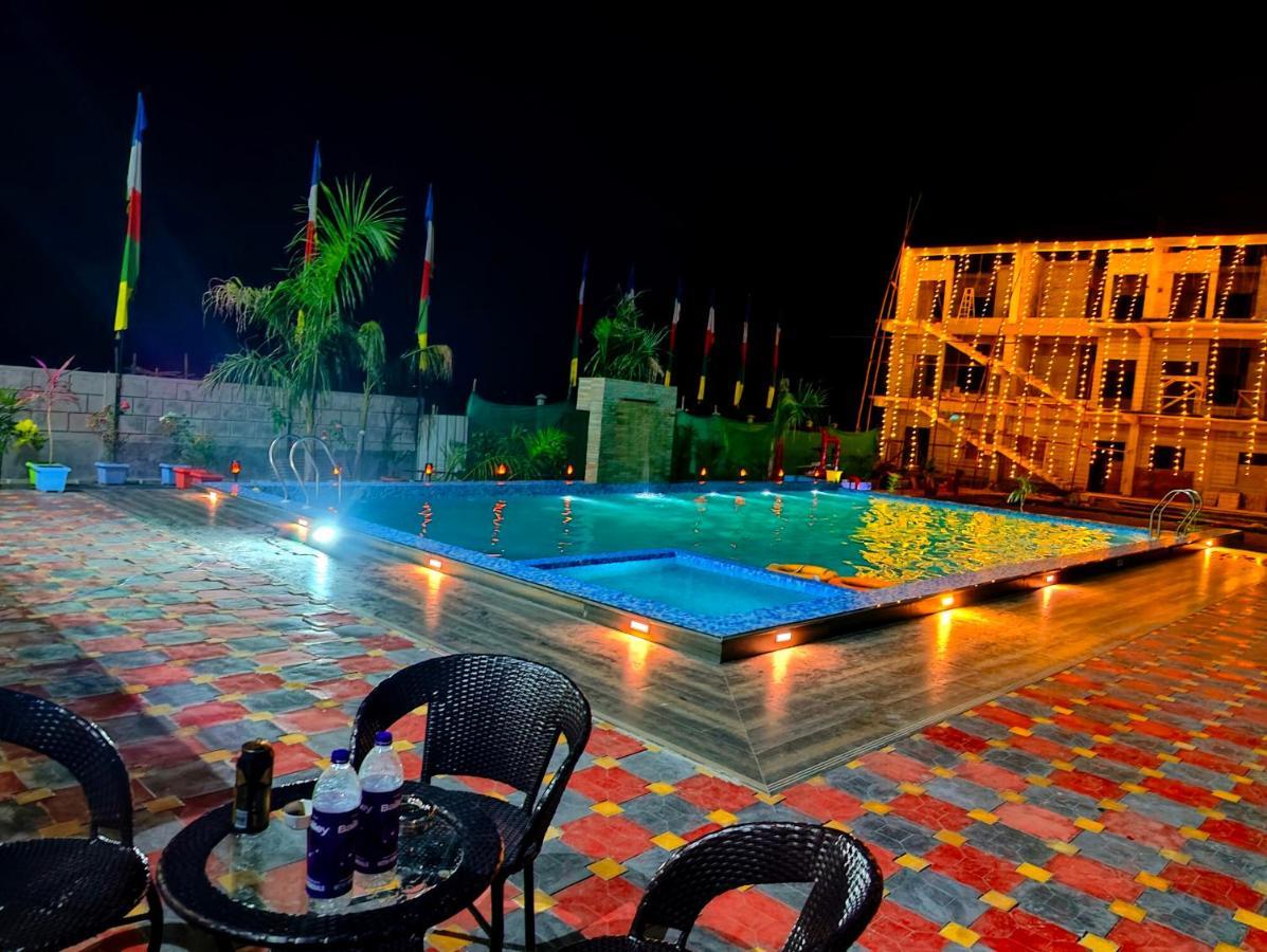 Green Vista Resort Chālsa Kültér fotó